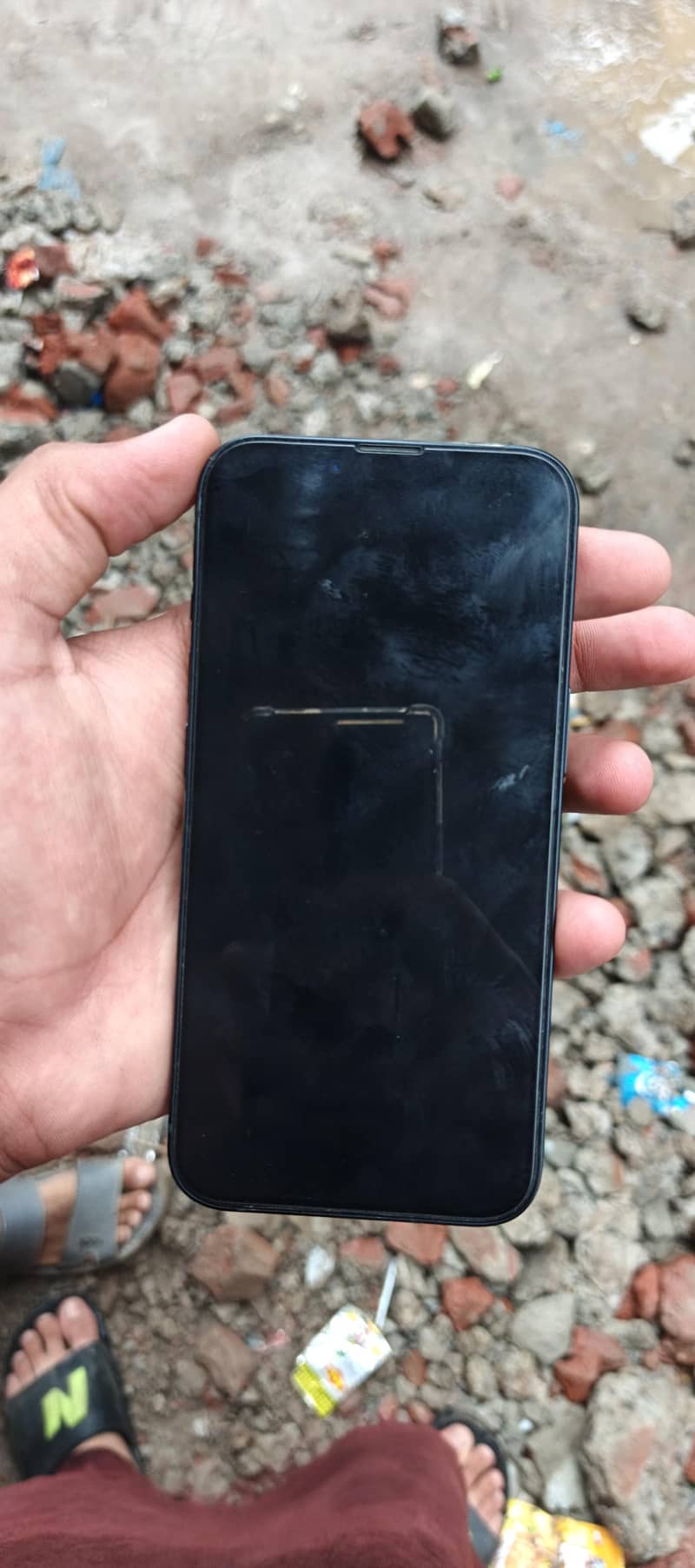 Apple iPhone 13 1