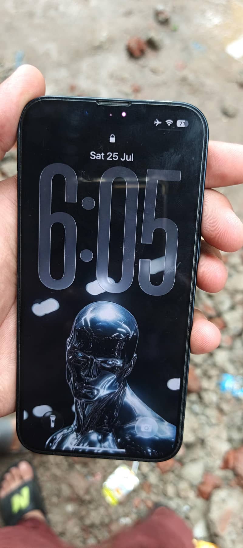 Apple iPhone 13 2