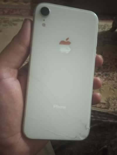 Apple iPhone XR