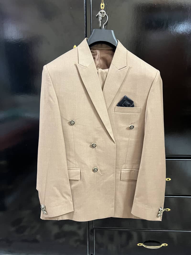 Pent coat 0