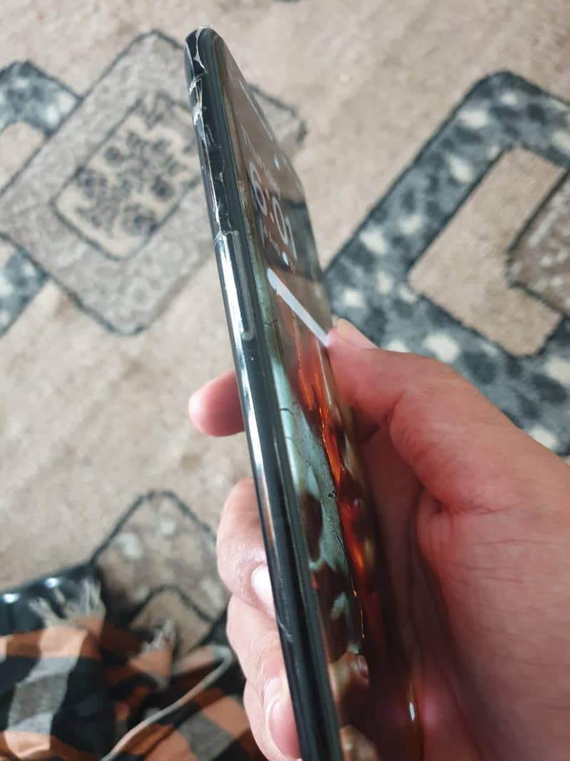 One Plus 10 Pro 1