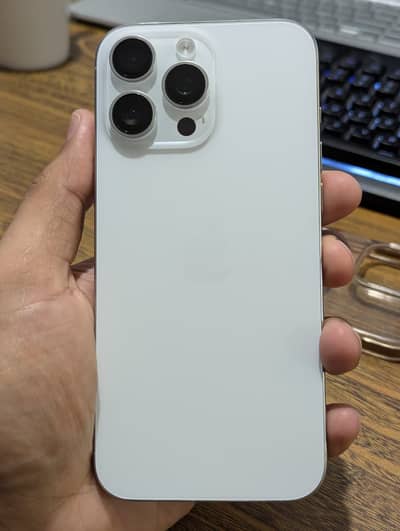 IPHONE 16 PRO MAX| 10/10 Condition | factory unlock non pta