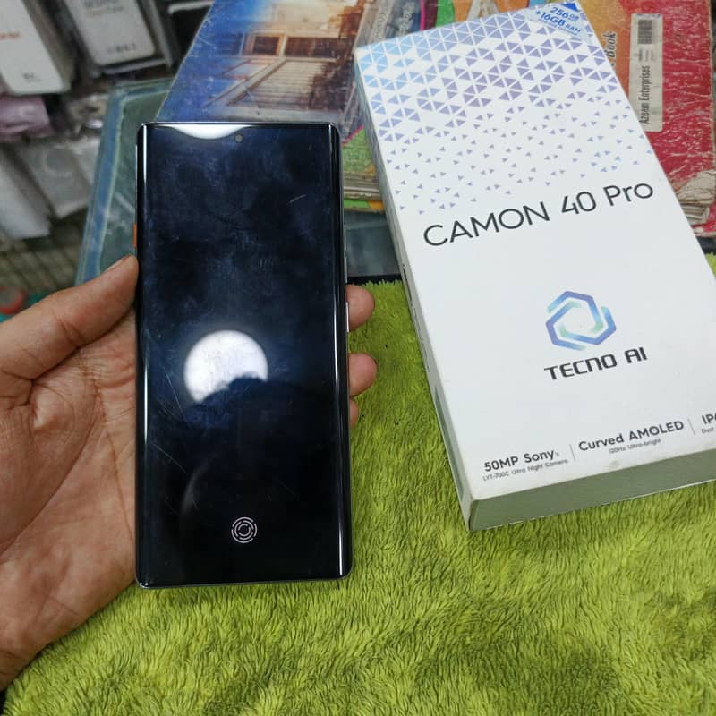 Tecno CAMON 40 Pro 3