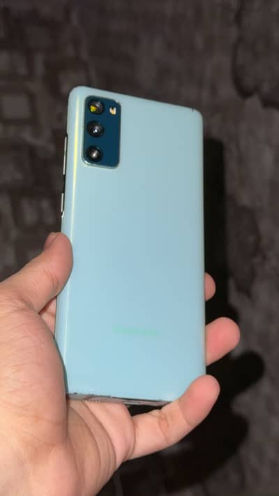Samsung s20fe 8/128 blue colour condition 10/8.5 tex paid cp
