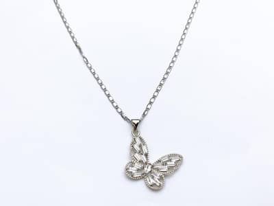 Silver beautiful butterfly necklaces for events and parties