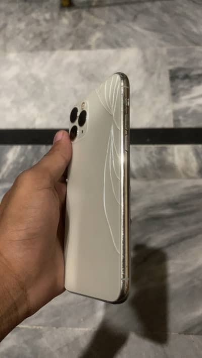 Apple iPhone 11 Pro