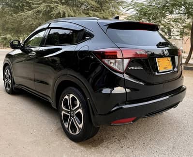 Honda Vezel 2016