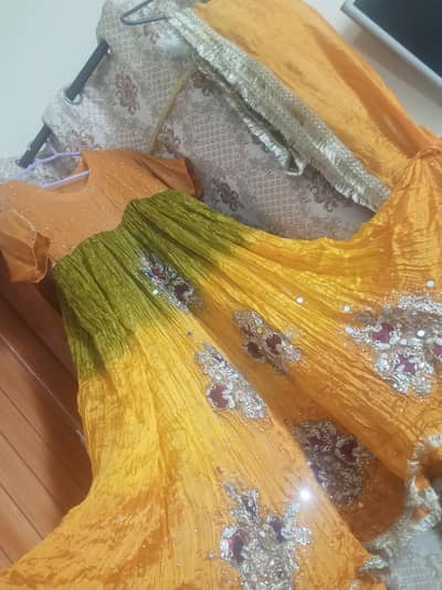 Mehndi, Mayu maxi, Light weight maxi with Dhupata,
