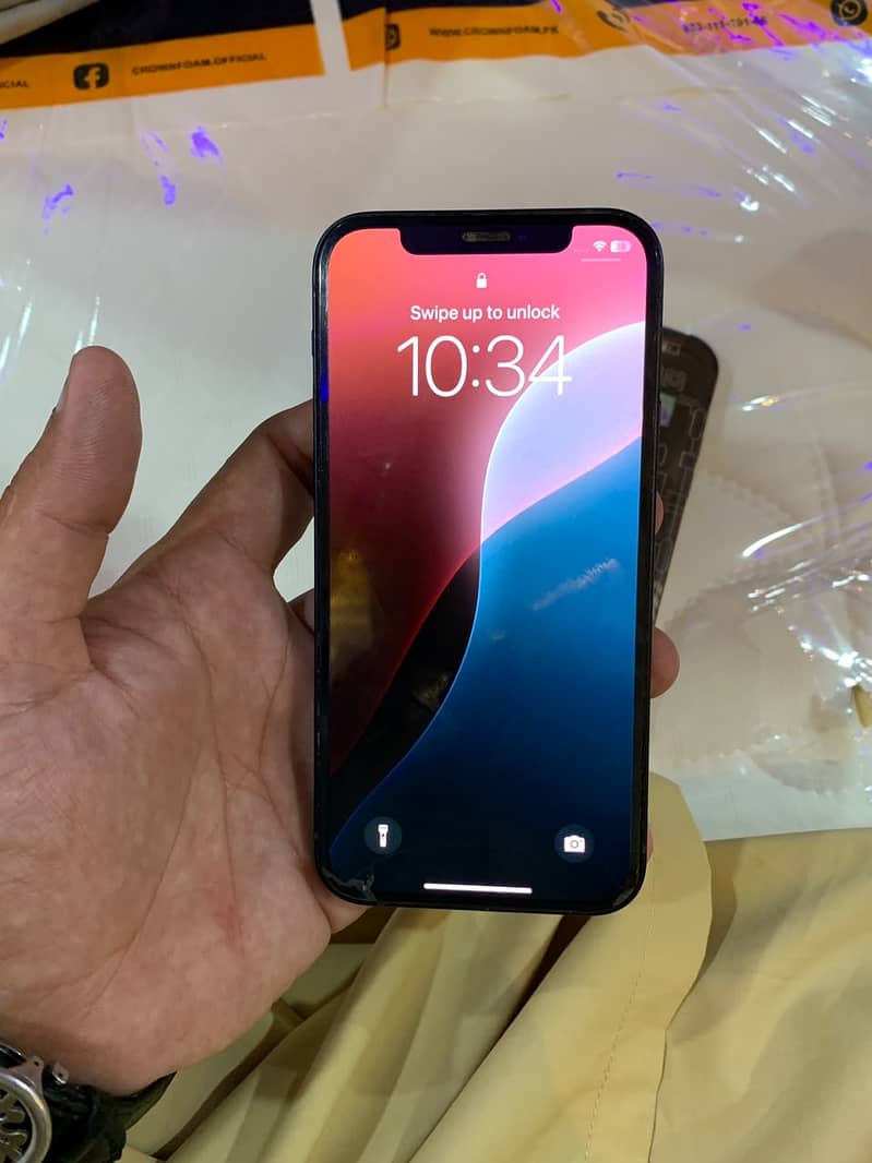 Apple iPhone 12 2