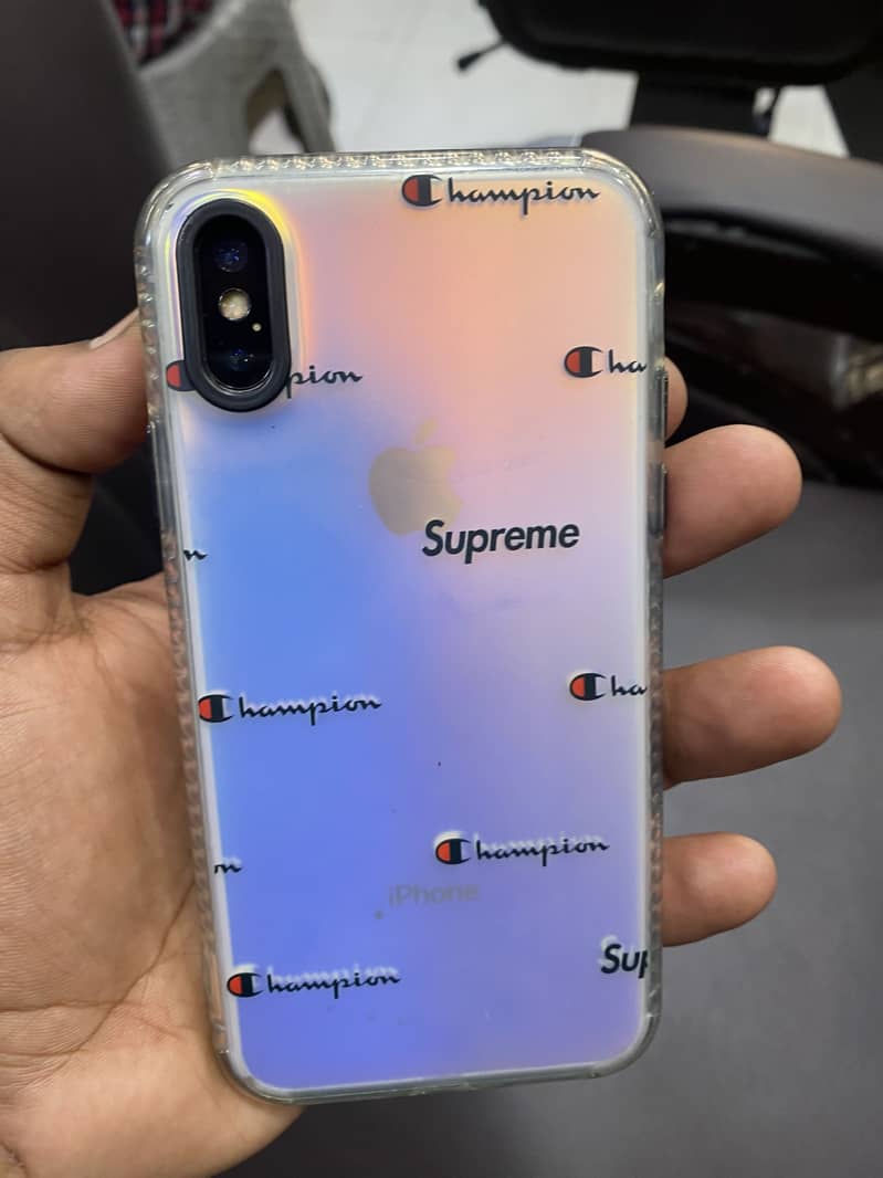 Apple iPhone X 5