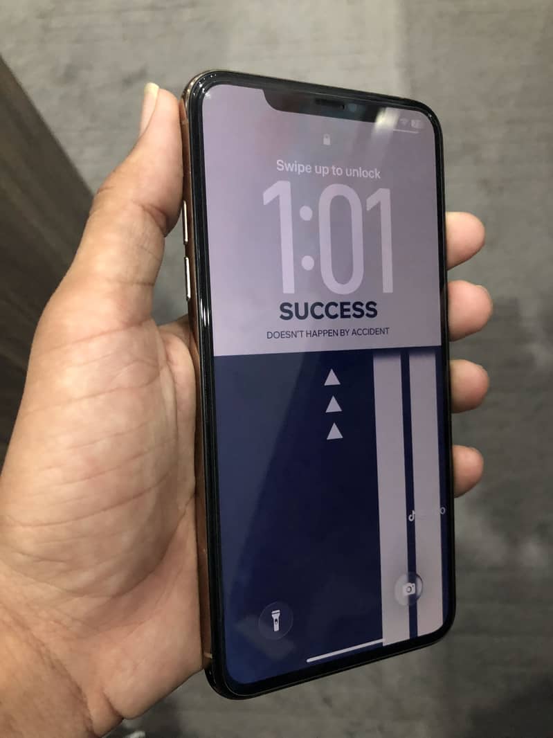 iPhone 11pro max 3