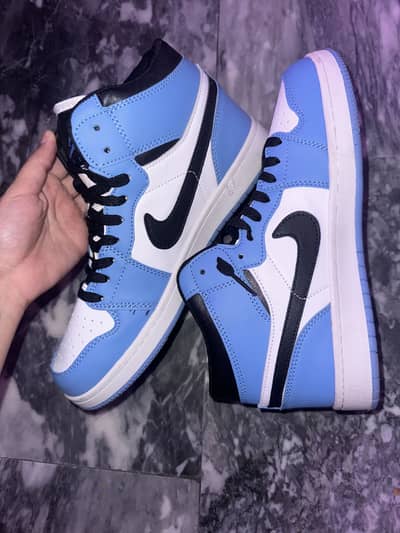 light blue Jordan size 41