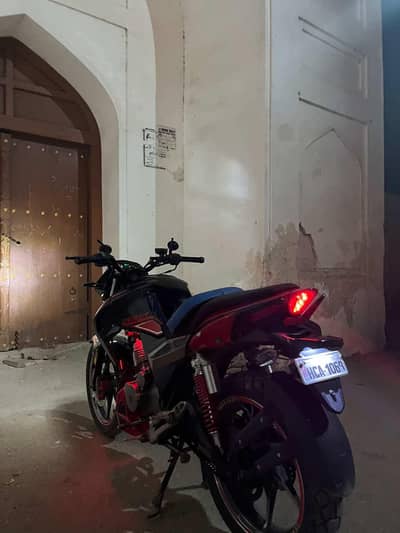 unique crazer 150