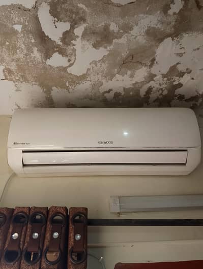 Kenwood inverter Ac 1 ton
