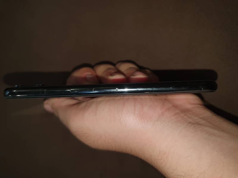 Apple iPhone X 5