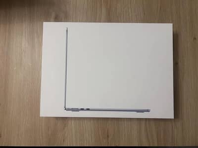 Macbook Air M5 - Box Pack - Apple 13'inch macbook