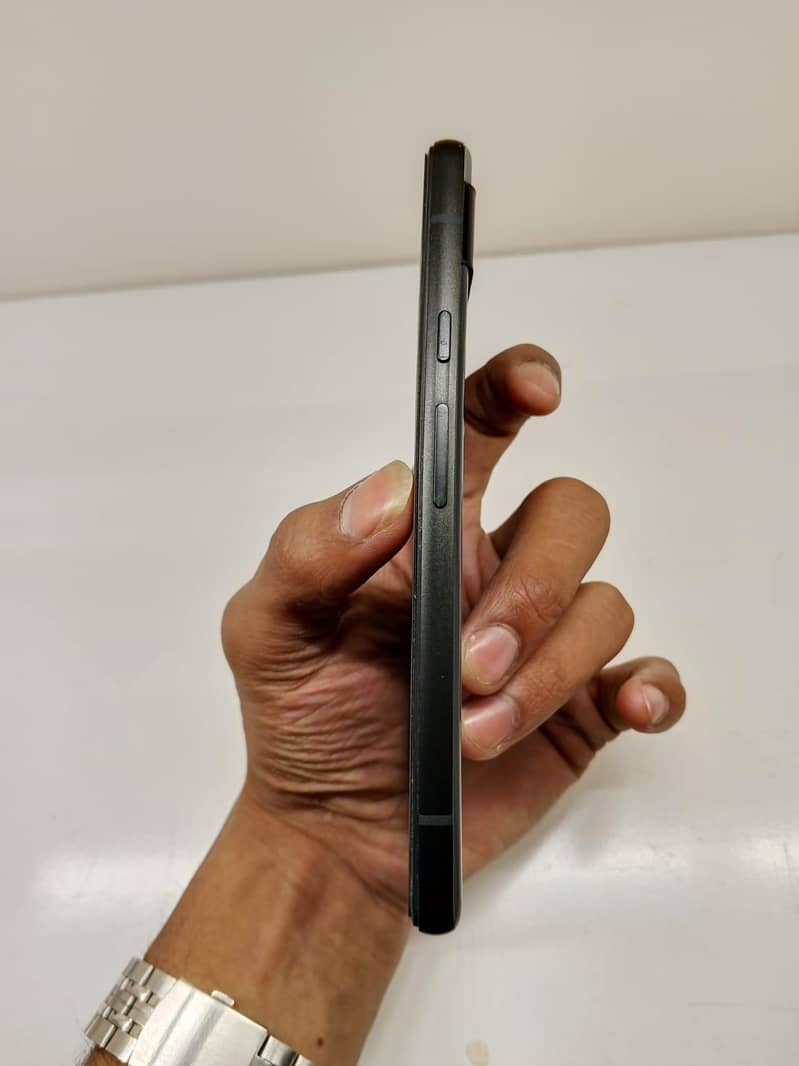 Google Pixel 6a 3