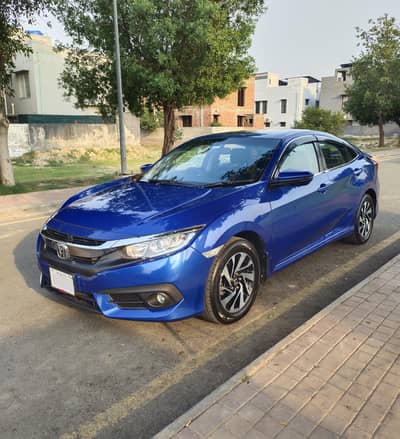 Honda Civic 1.8 Oriel CVT Full Option