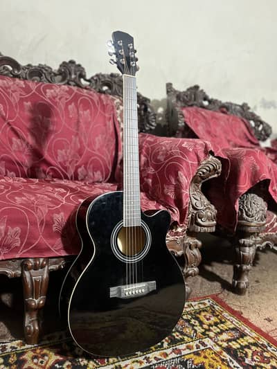 Jumbo guitar