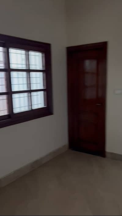 240 Yards 3 Bed Drawing Dining Lower Portion For Rent