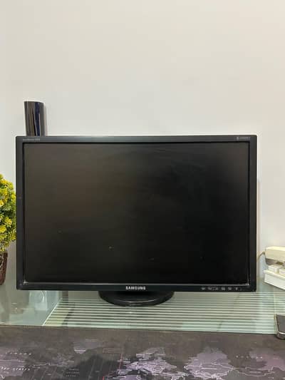 Samsung 24 inch 2K monitor