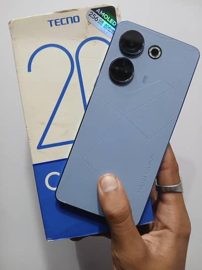 Tecno CAMON 20