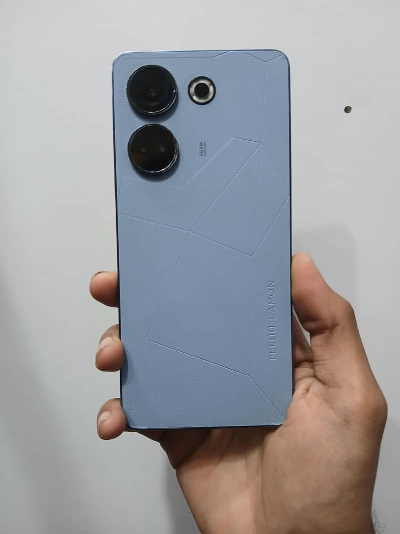 Tecno CAMON 20 1