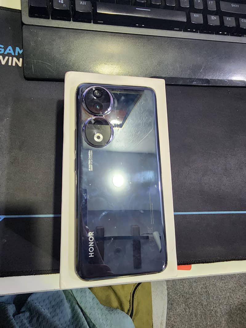 Honor 90 0