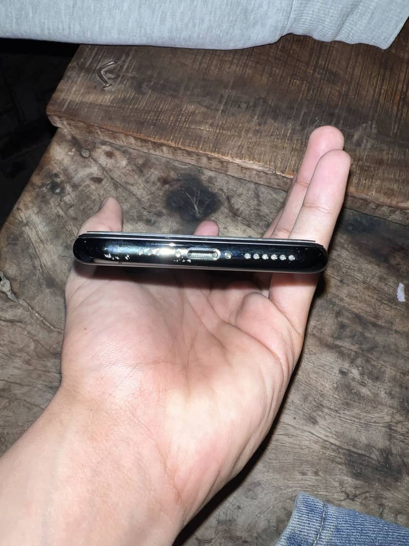 11 Pro 4