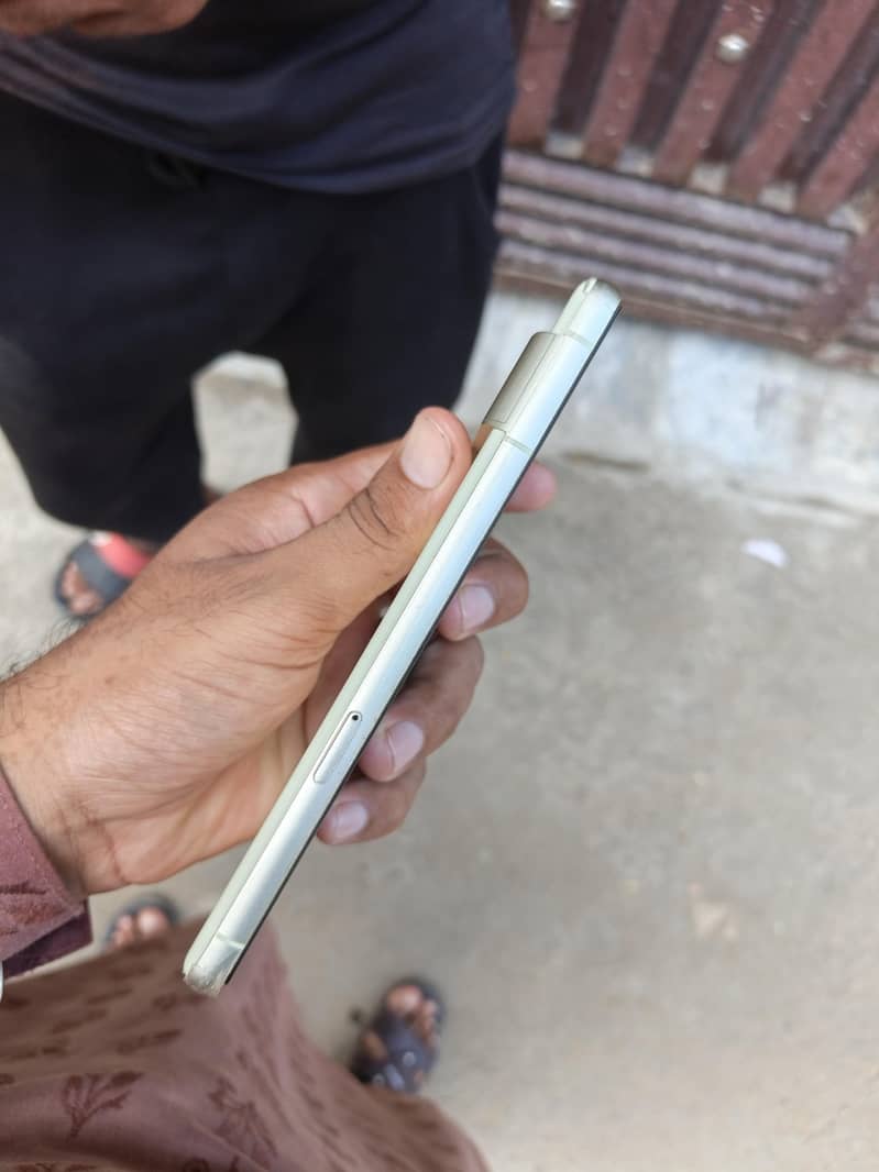 Google Pixel 7 2