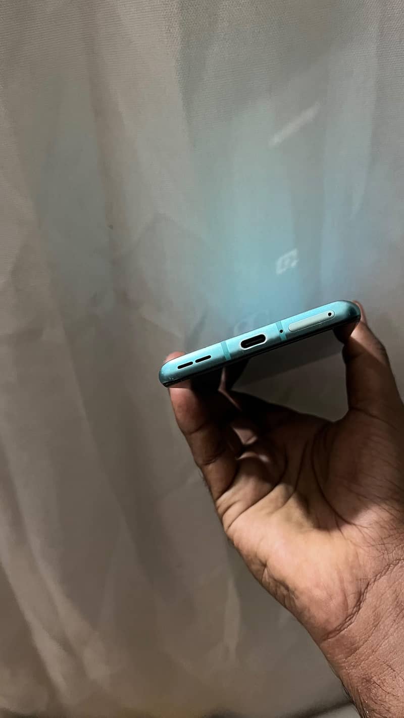 One Plus 8T 2