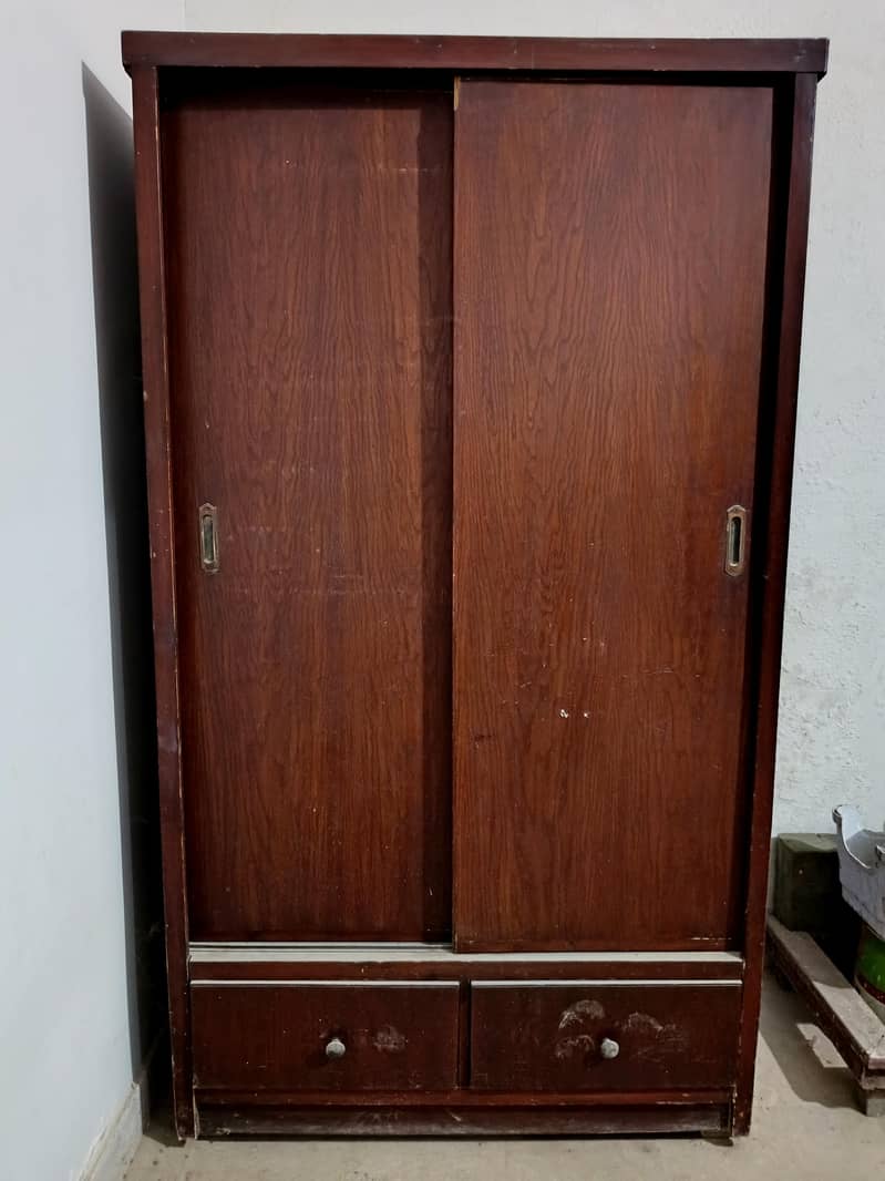 Almari/Wardrobe 0