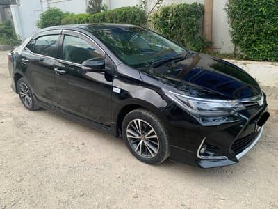 Toyota Altis Grande 2021