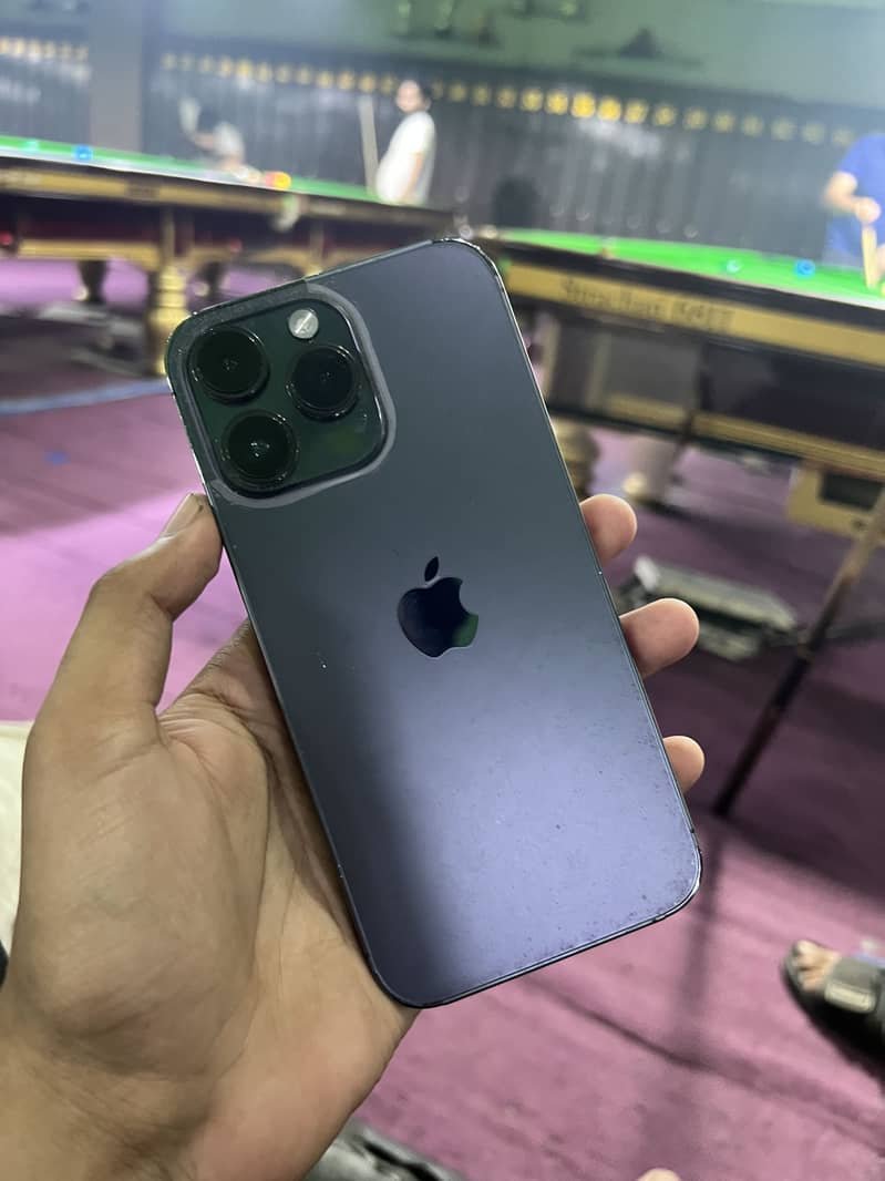 iPhone 14 Pro Max 0
