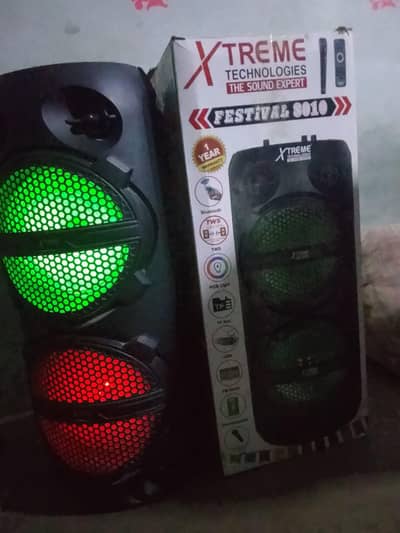 X-Treme speaker hai all okay hai 5month use hua hai bas