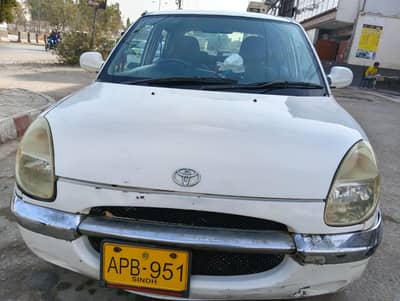 Toyota Duet 1999