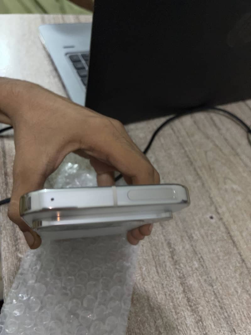 Google Pixel 9 Pro 6