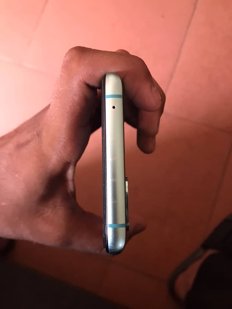 One Plus 8T 1