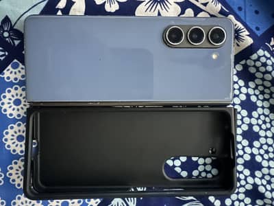 Samsung Mobile Z Fold 5