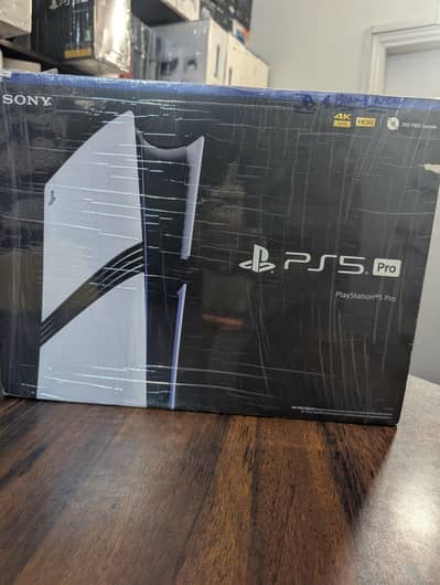 PS5 pro brand new 2tb