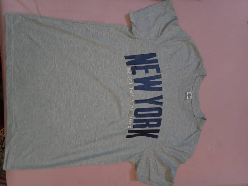 Tshirt 0