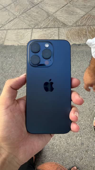 Apple iPhone 15 Pro
