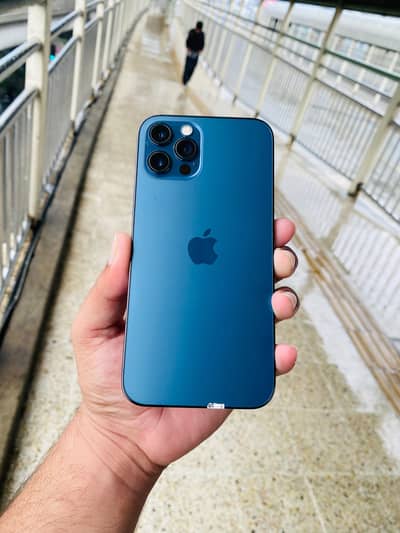Apple iPhone 12 Pro  256gb Factory unlock