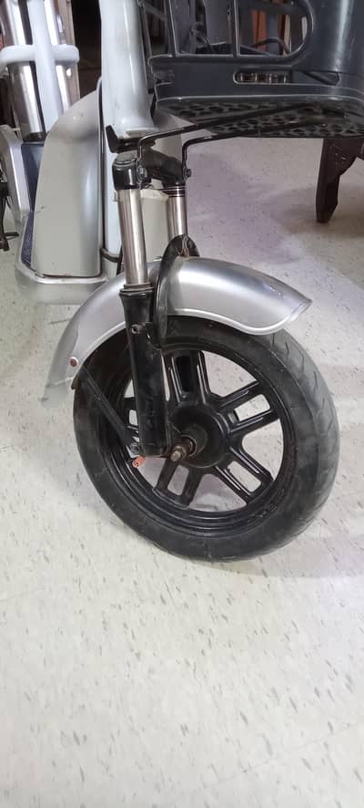 imported lithium battery Scooty for sale