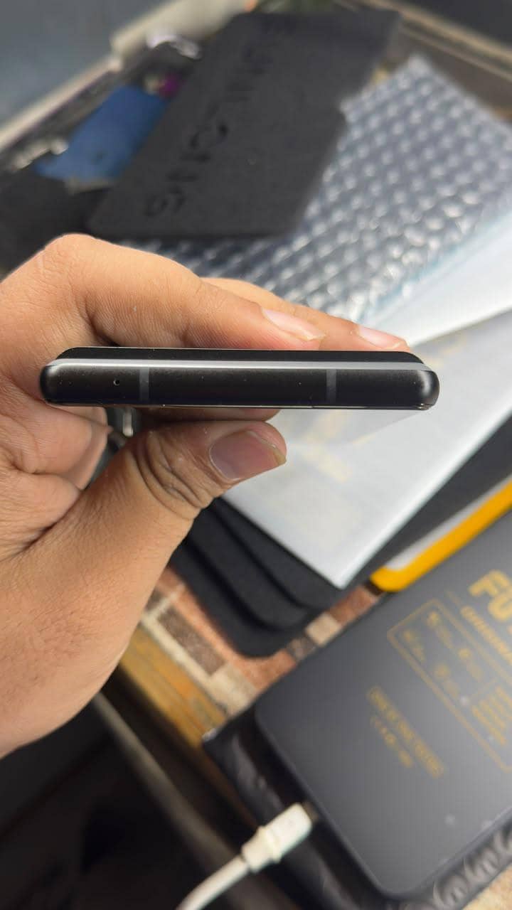 Google Pixel 6 5