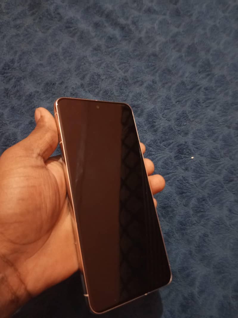 Google Pixel 8 Pro 3