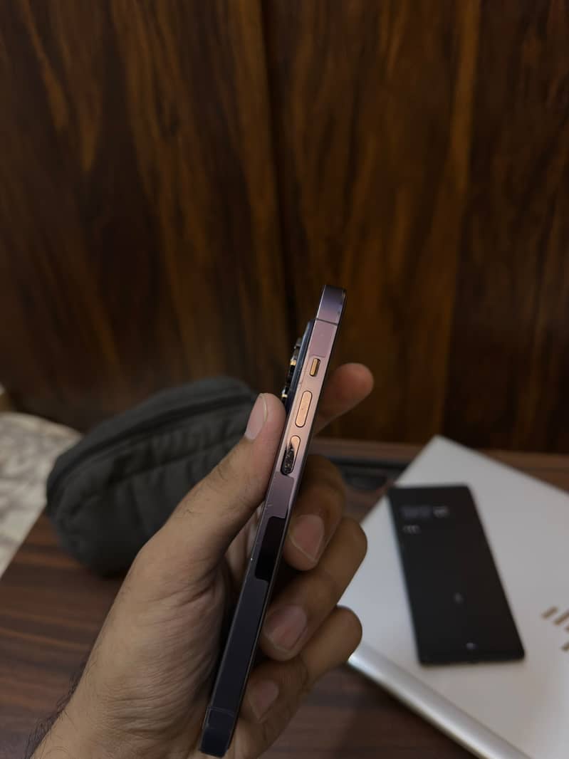 Iphone 14 pro 4