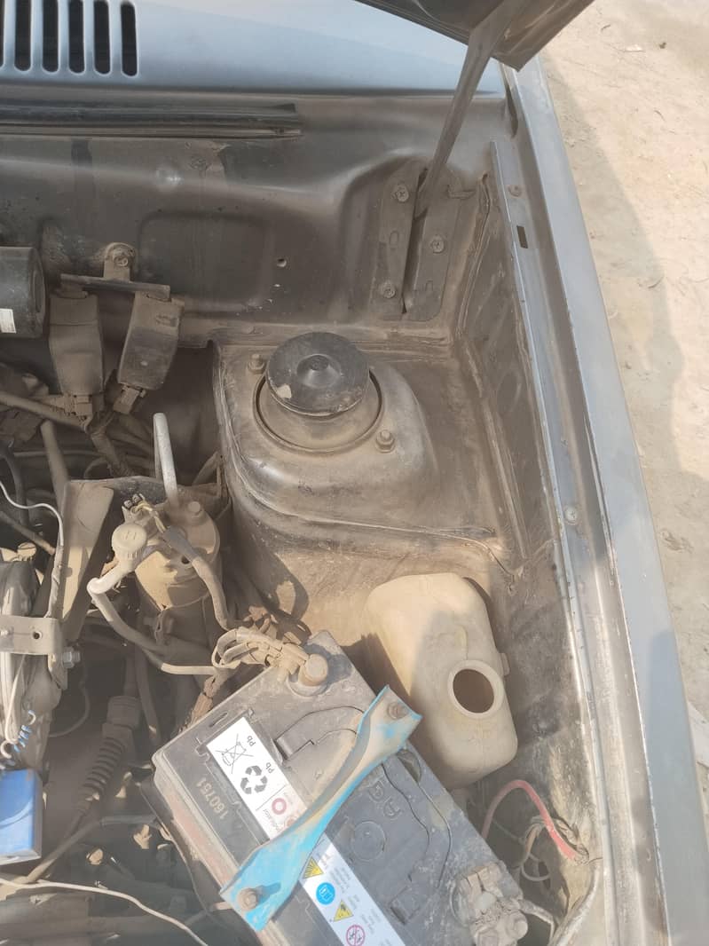 Suzuki Mehran VXR 2011 4