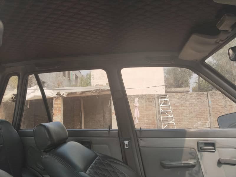 Suzuki Mehran VXR 2011 13
