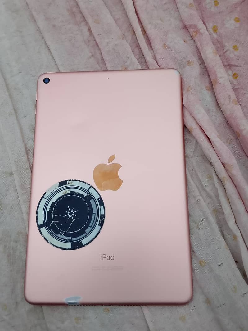 IPAD MINI 5th generation 6